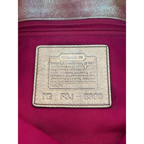 Coach Logo Y2K Hamptons Bag Vintage Tan and Gold Shimmering Metallic - Picture 3 of 10